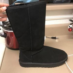 Ugg black boots